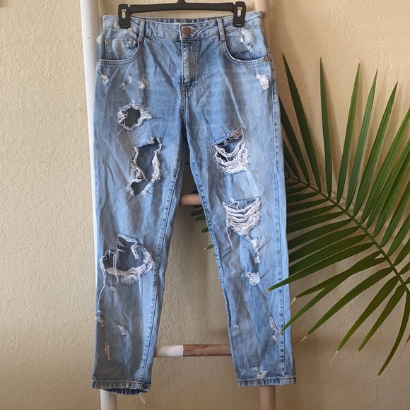 Zara Denim - Zara distressed straight leg light wash jeans